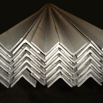 Zinc Painted Galvanized Angle Steels Bars Hot Rolled Q235 Profile 0.8mm